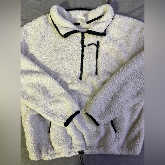 Pullover - Picture 4 of 5